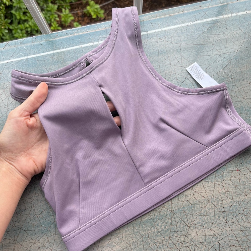 Brand New Nike Sports Bra Size Small